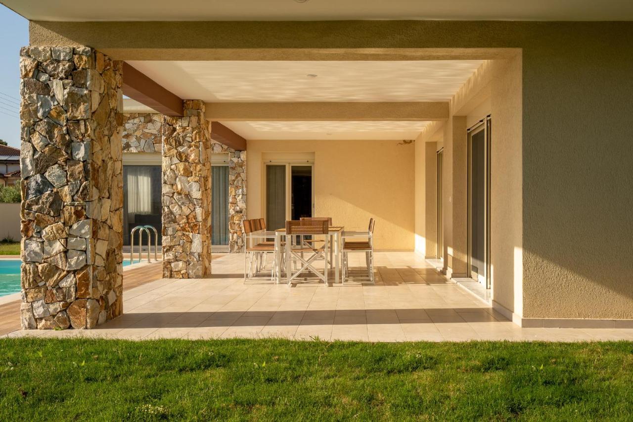 Kalisun Exclusive Villas Nea Kallikrateia Εξωτερικό φωτογραφία